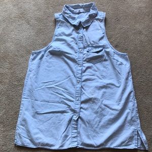 Sleeveless blue shirt